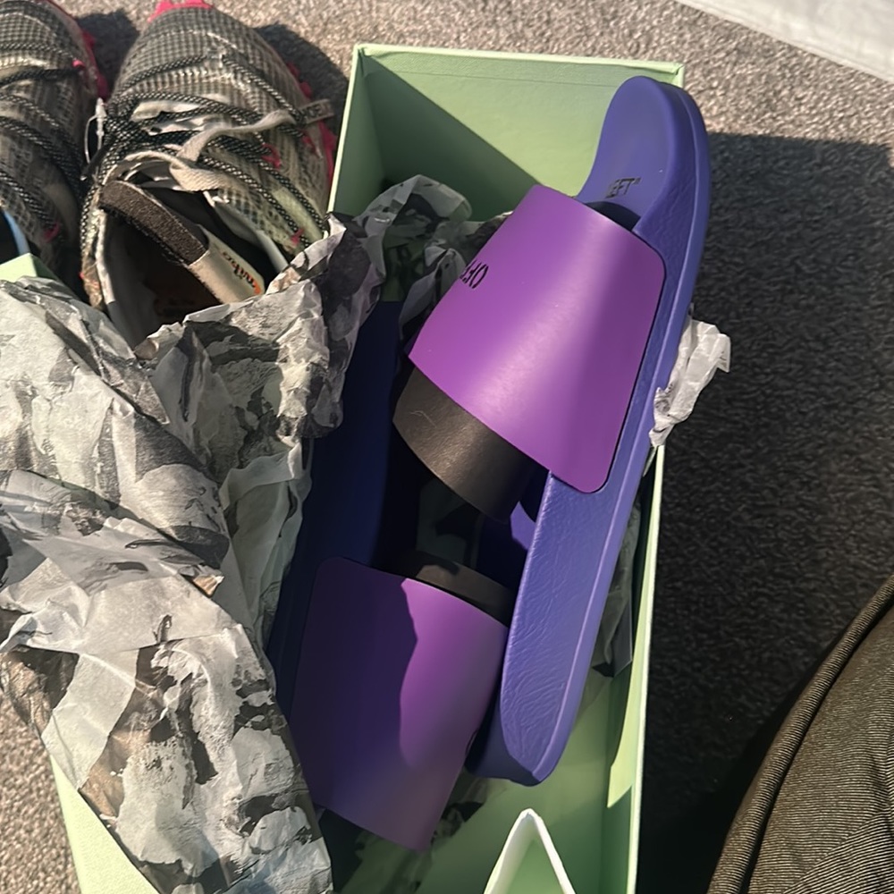off white slides! - Picture 5 of 6